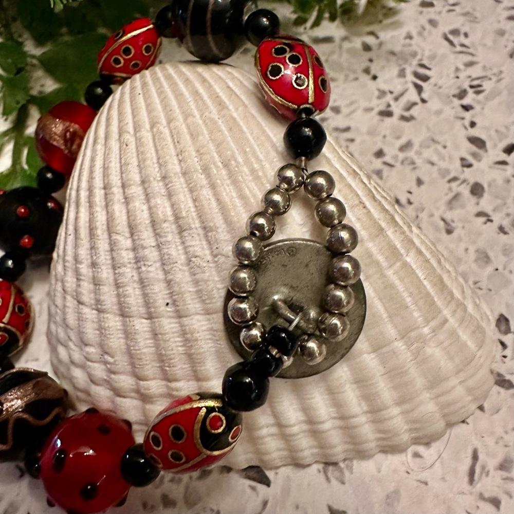Ladybug bracelet - Picture 4 of 5